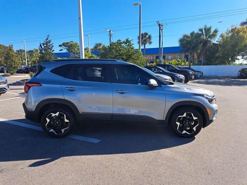 2024 Kia Seltos EX