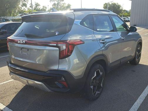 2024 Kia Seltos EX
