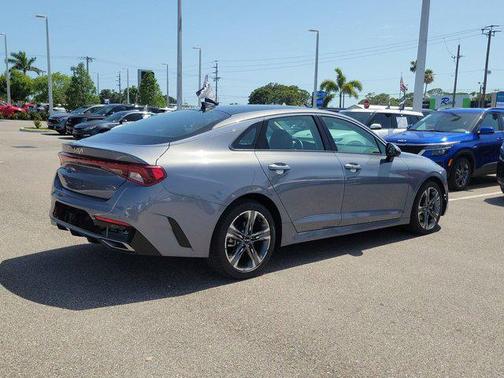 2023 Kia K5 EX