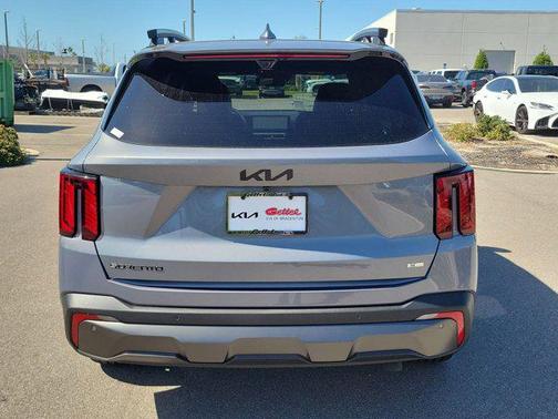 2025 Kia Sorento SX