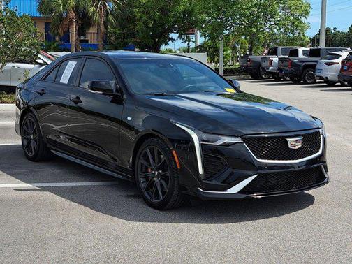 2023 Cadillac CT4 Sport