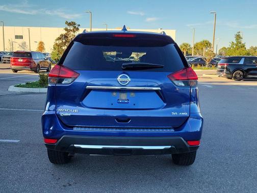 2018 Nissan Rogue SL