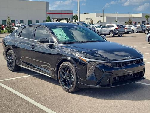 2025 Kia K4 GT-Line Turbo