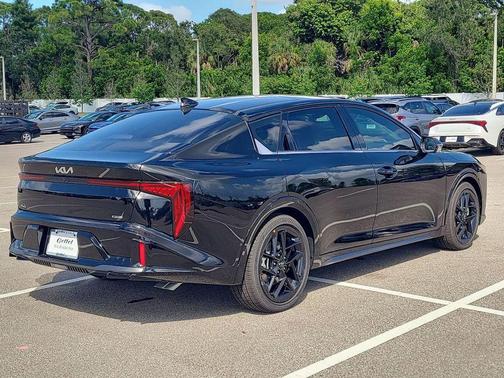 2025 Kia K4 GT-Line Turbo
