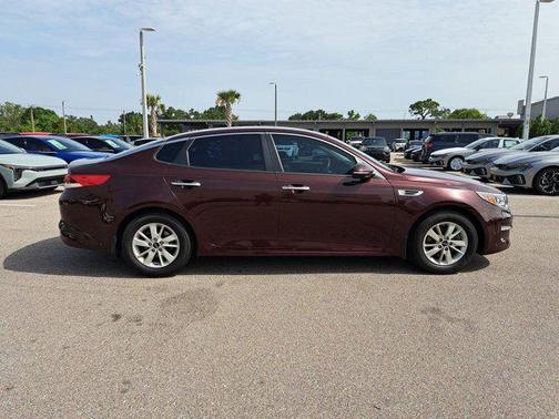 2018 Kia Optima LX