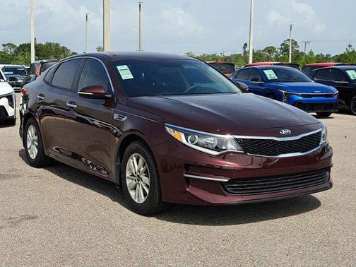 2018 Kia Optima LX