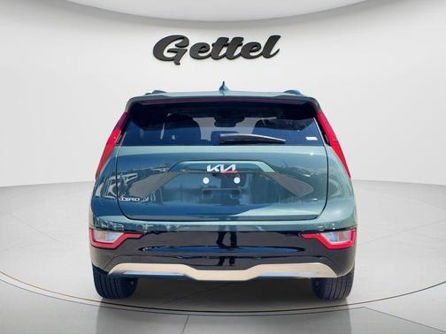 Cityscape Green 2026 Kia Niro EV Wind