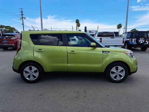 2015 Kia Soul Base