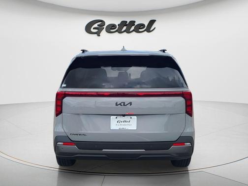 2026 Kia Carnival SX