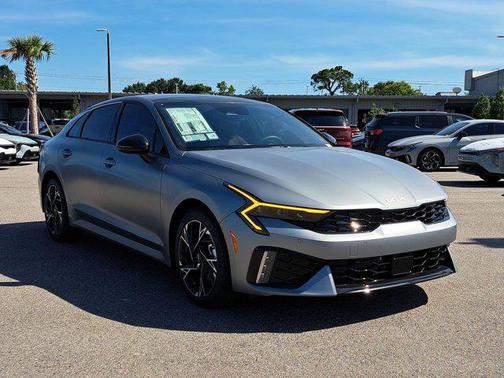2025 Kia K5 GT-Line