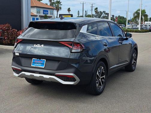 2023 Kia Sportage EX