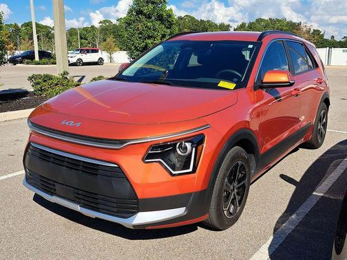 2023 Kia Niro EX