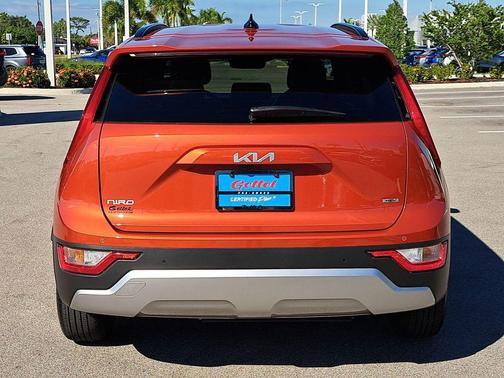 2023 Kia Niro EX