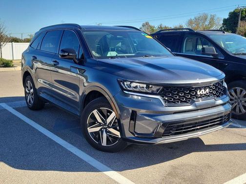 2023 Kia Sorento S