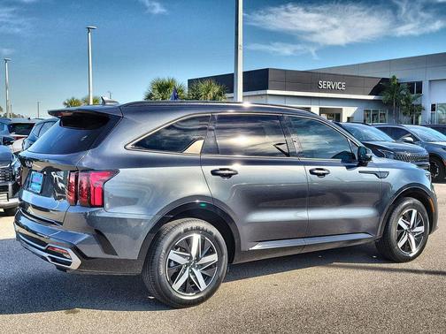 2023 Kia Sorento S