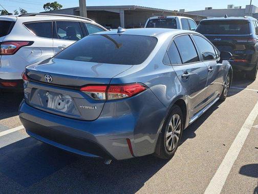 2022 Toyota Corolla Hybrid SE