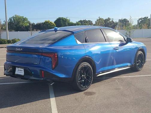 2025 Kia K4 GT-Line Turbo