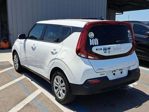 2022 Kia Soul LX