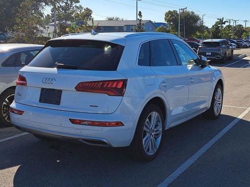 2019 Audi Q5 2.0T Premium Plus