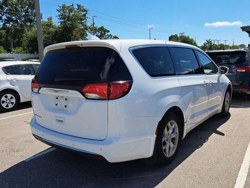 2019 Chrysler Pacifica Touring Plus