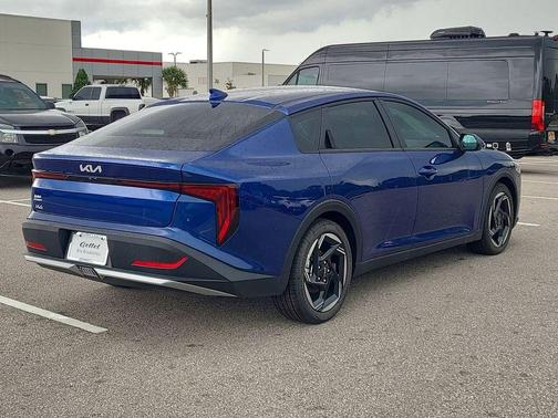 2025 Kia K4 EX