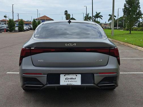 2026 Kia K5 GT-Line