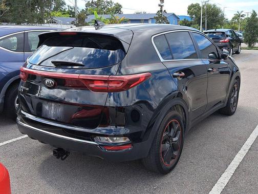 2022 Kia Sportage LX