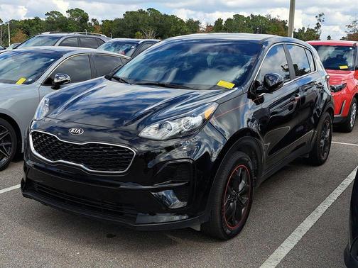 2022 Kia Sportage LX
