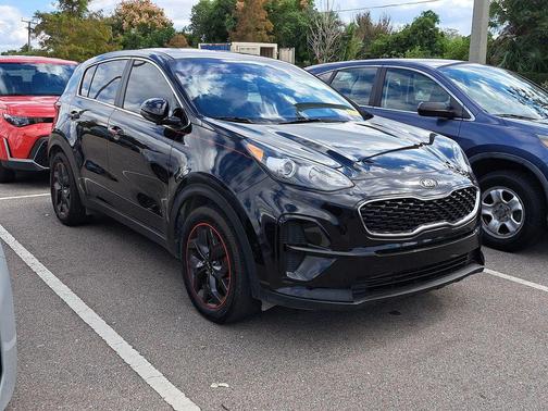 2022 Kia Sportage LX