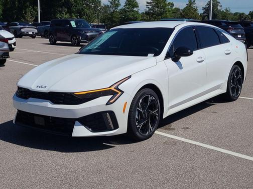 2026 Kia K5 GT-Line