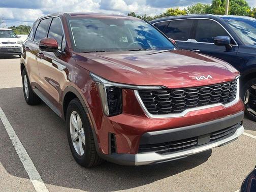2025 Kia Sorento LX
