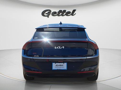 2025 Kia EV6 Light