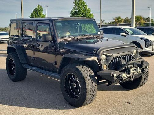 2013 Jeep Wrangler Unlimited Sahara
