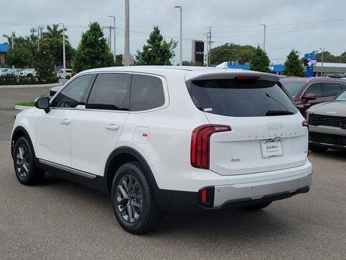 2024 Kia Telluride LX