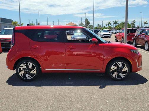 2025 Kia Soul GT-Line