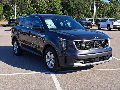 2026 Kia Sorento LX