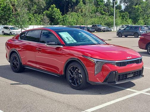 2025 Kia K4 GT-Line Turbo