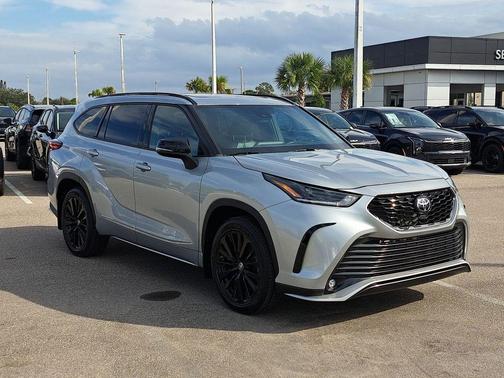2023 Toyota Highlander XSE