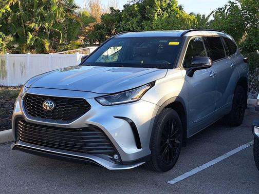2023 Toyota Highlander XSE