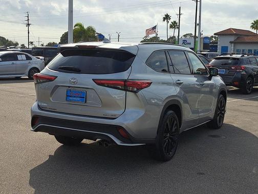 2023 Toyota Highlander XSE