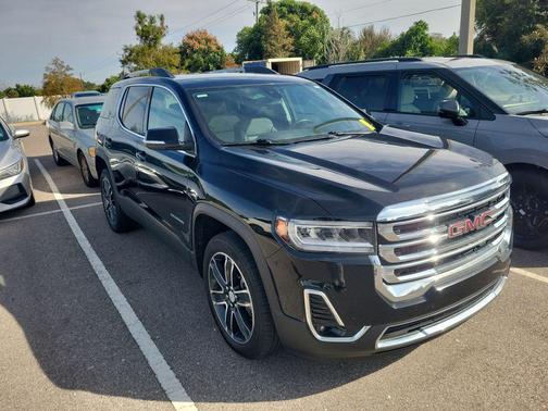 2022 GMC Acadia FWD SLT