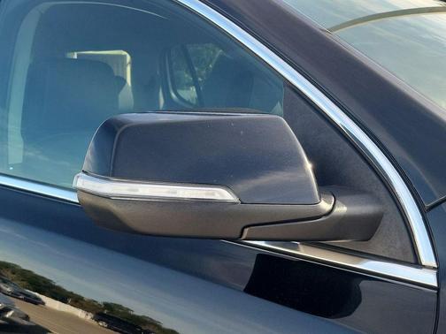 2022 GMC Acadia FWD SLT