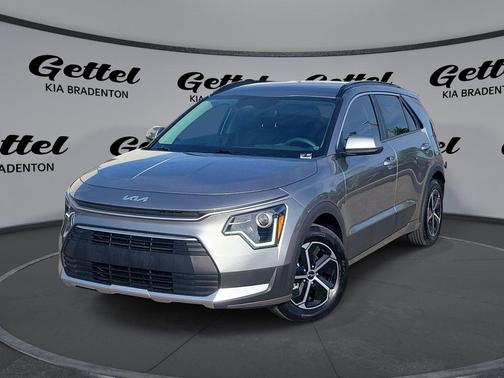 2025 Kia Niro LX