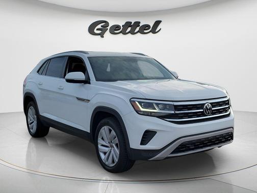 Pure White 2021 Volkswagen Atlas Cross Sport 2.0T SE w/Technology