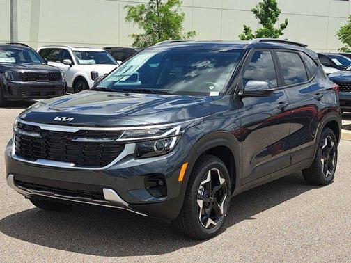 2025 Kia Seltos S