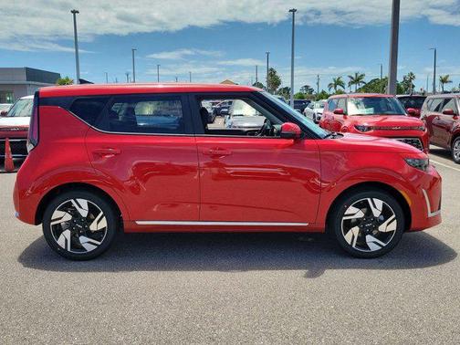 2025 Kia Soul GT-Line