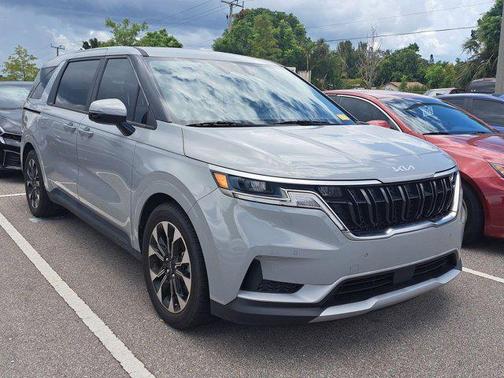 2024 Kia Carnival EX