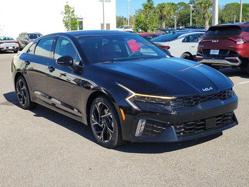 2025 Kia K5 GT-Line