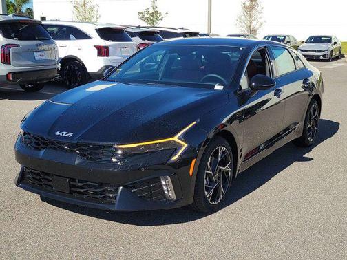 2025 Kia K5 GT-Line