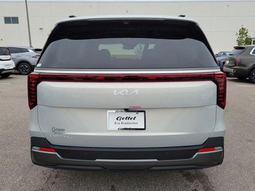 2025 Kia Carnival SX Prestige